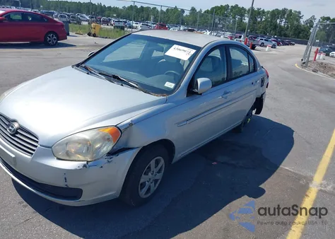 2010 Hyundai Accent Gls z USA, uszkodzony, nr VIN KMHCN4AC2AU415745